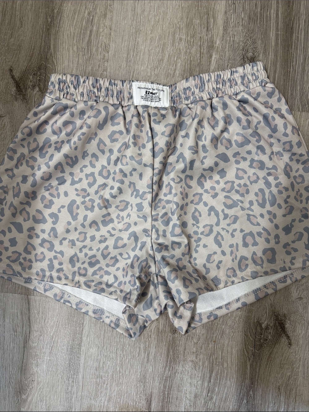 SHEIN Neutral Leopard Print Lounge Shorts - Beige & Light Gray
